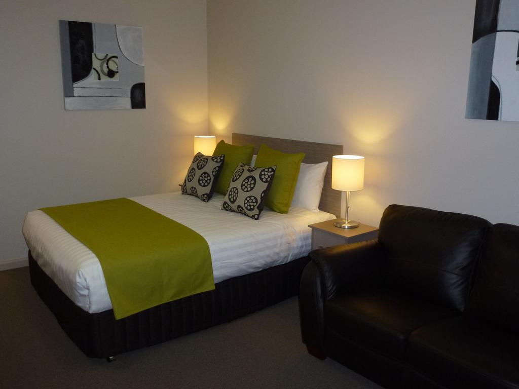Tower Motor Inn Mount Gambier Room photo