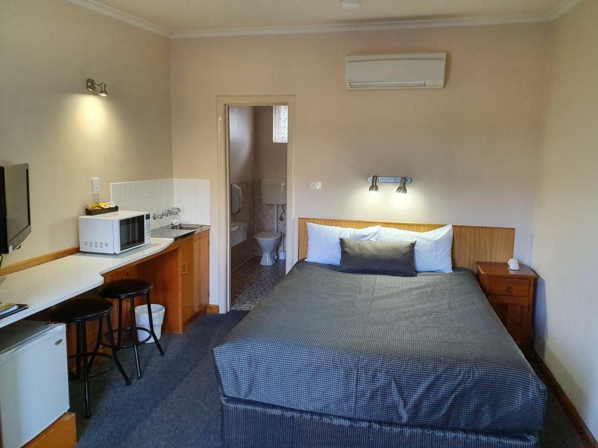 Tower Motor Inn Mount Gambier Exterior photo